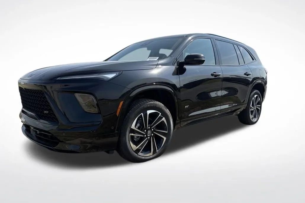 2025 Buick Enclave Sport Touring photo 1