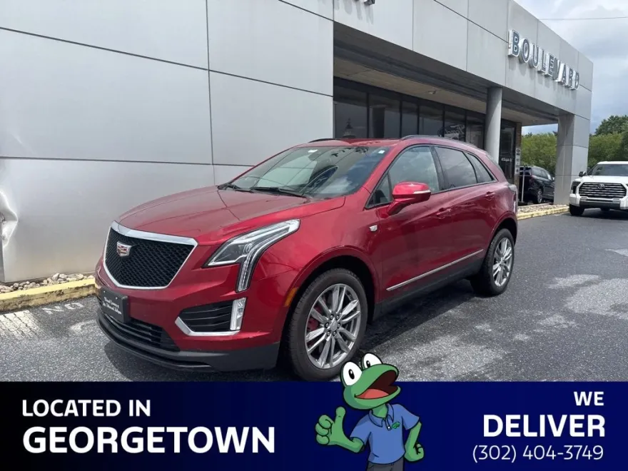 2025 Cadillac XT5 Sport photo 1