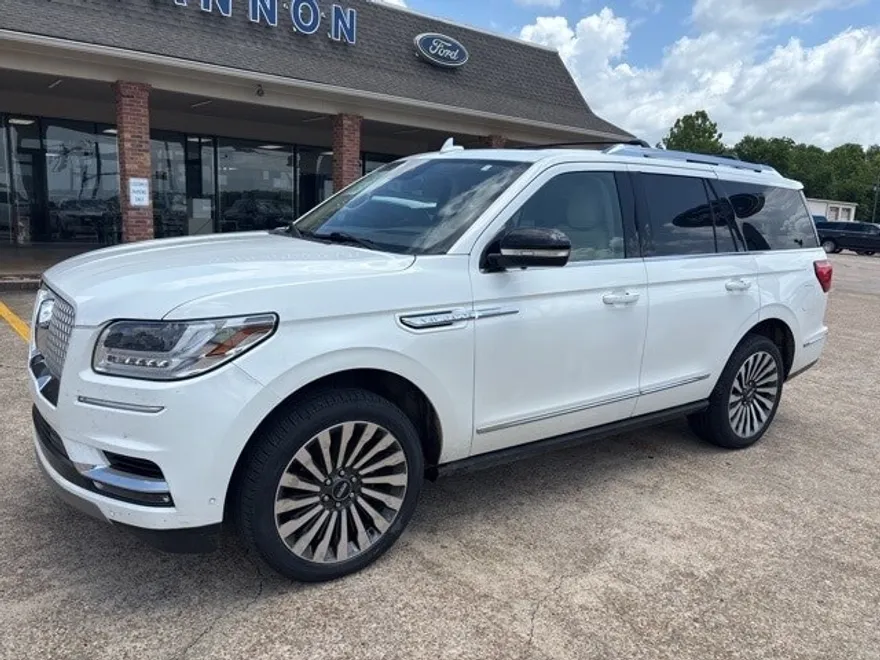 2021 Lincoln Navigator Reserve photo 1