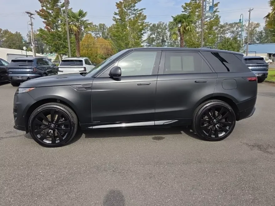 2025 Land Rover Range Rover Sport P550e Autobiography photo 1