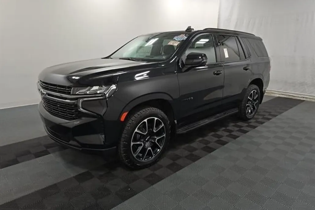 2022 Chevrolet Tahoe RST photo 1