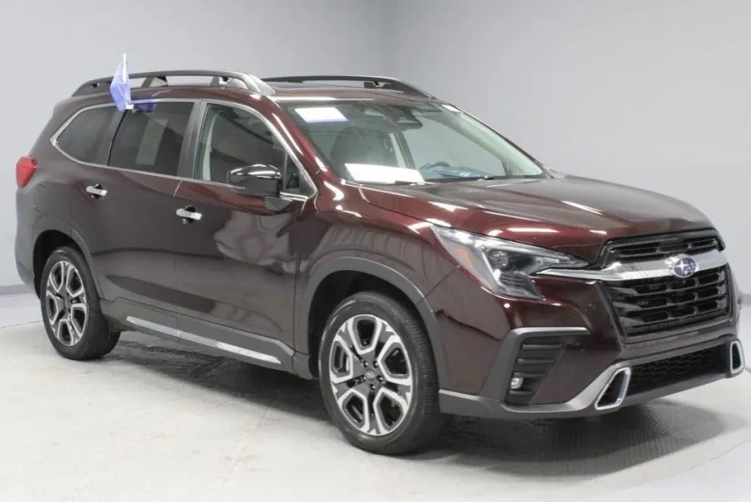 2024 Subaru Ascent Touring photo 1