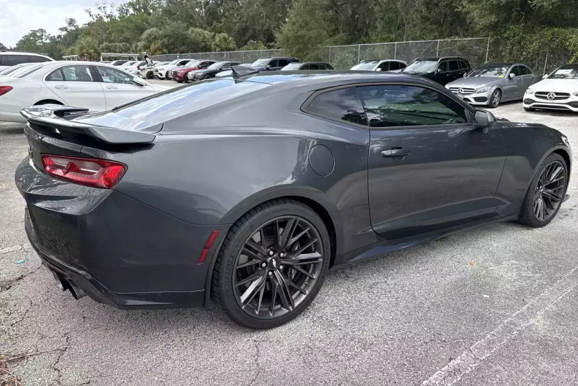 2017 Chevrolet Camaro ZL1 photo 1