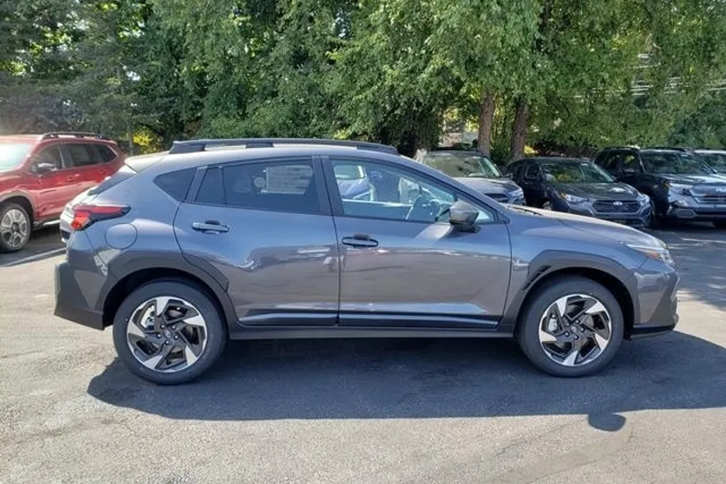 2025 Subaru Crosstrek Limited photo 1