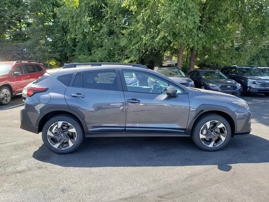 2025 Subaru Crosstrek Limited photo 1