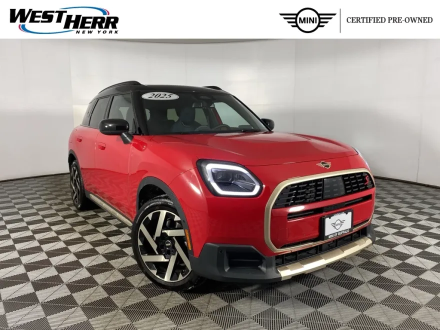 2025 Mini Cooper S ALL4 photo 1