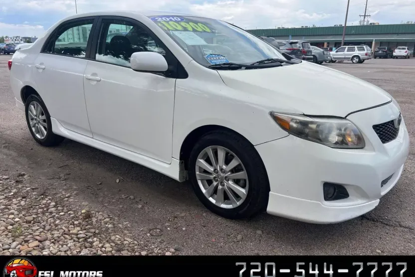 2010 Toyota Corolla S photo 1