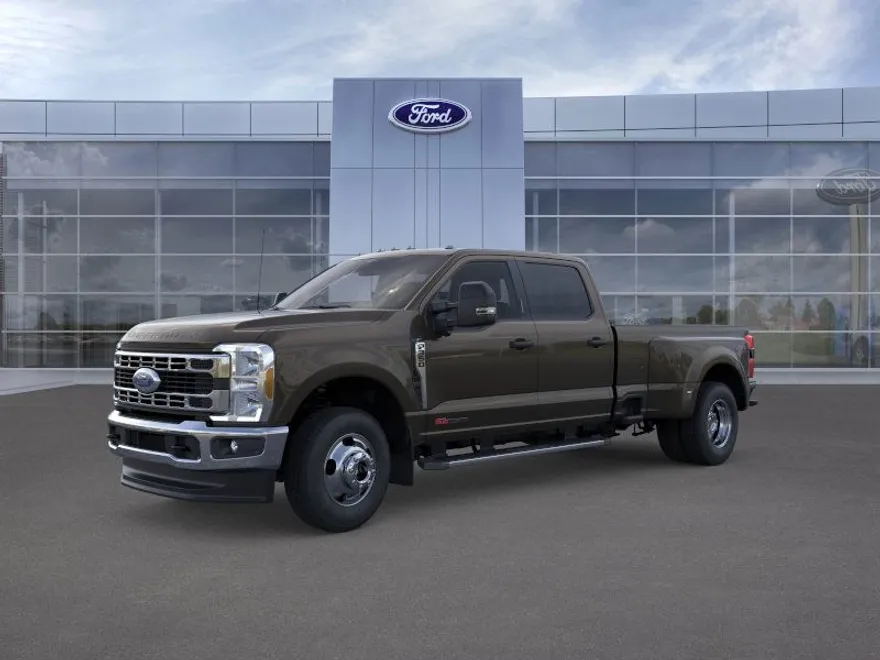 2025 Ford F-350 XLT photo 1