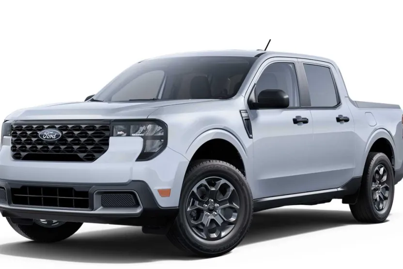 2025 Ford Maverick XLT photo 1
