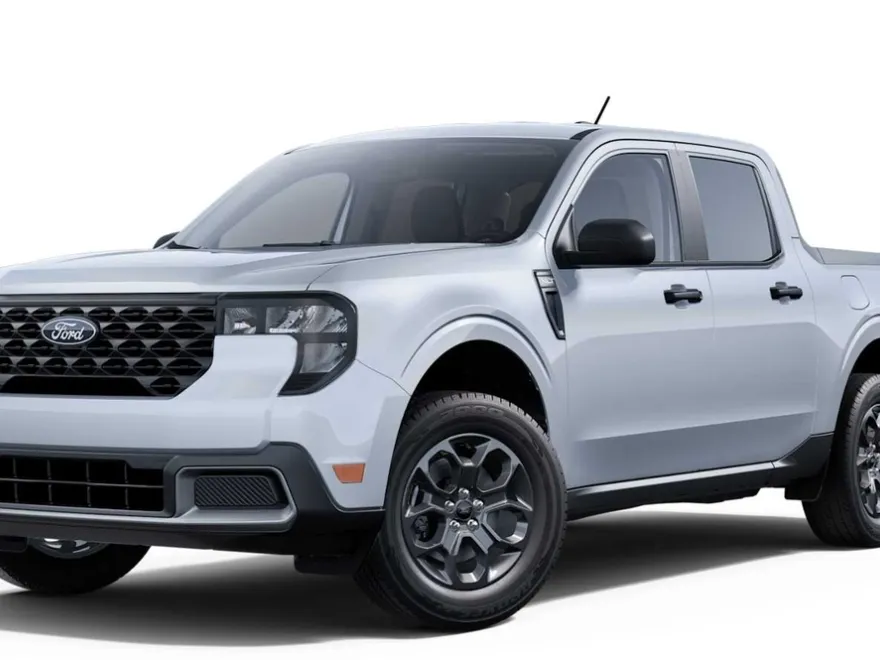 2025 Ford Maverick XLT photo 1