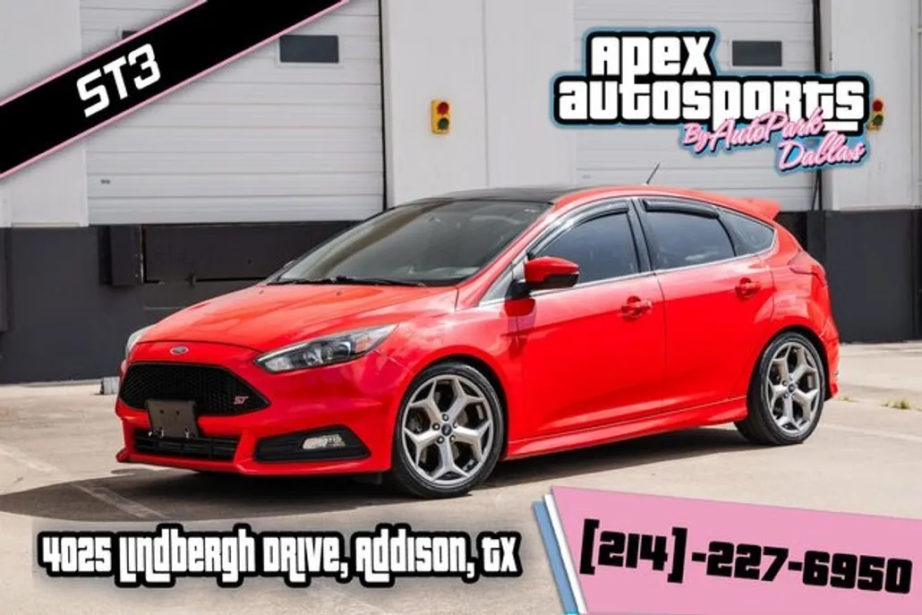2015 Ford Focus ST photo 1