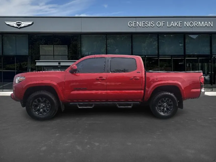 2023 Toyota Tacoma SR5 photo 1
