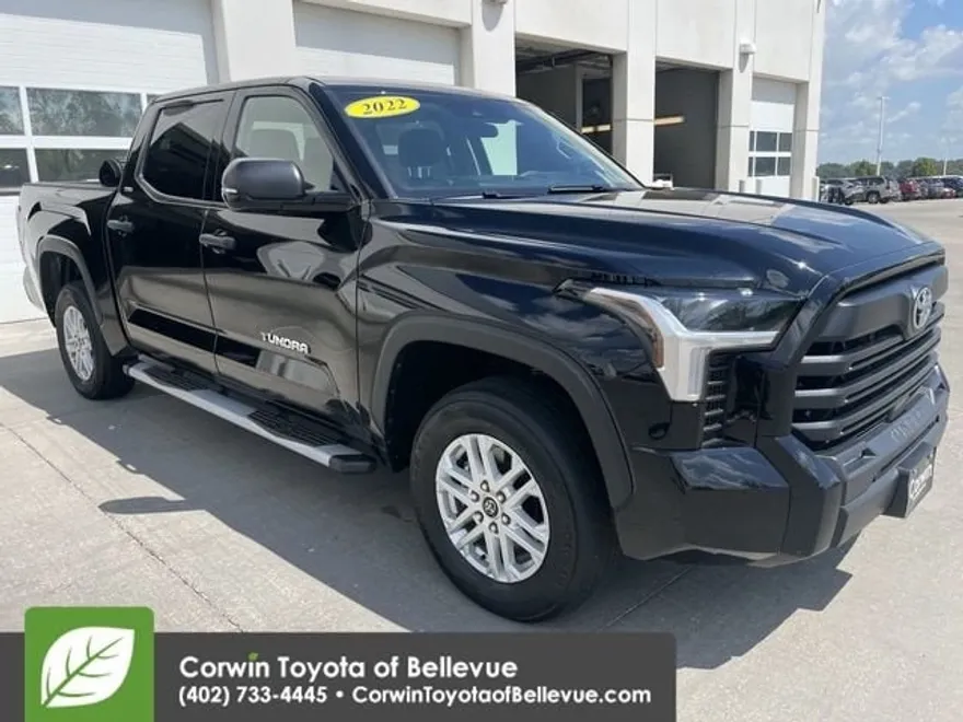 2022 Toyota Tundra SR5 photo 1