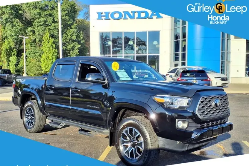 2023 Toyota Tacoma TRD Sport photo 1