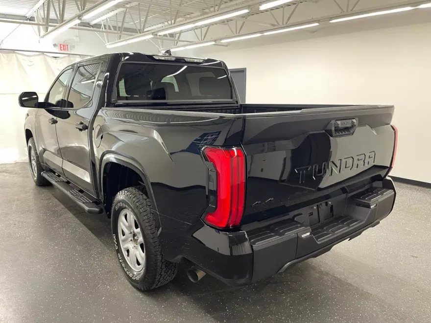 2023 Toyota Tundra SR photo 1