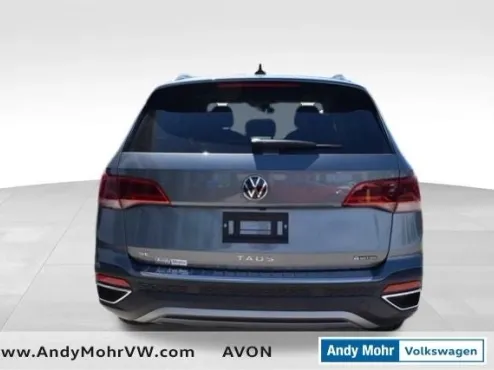 2024 Volkswagen Taos SE photo 4