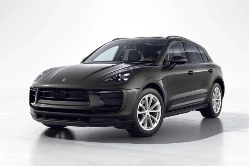 2026 Porsche Macan T photo 1
