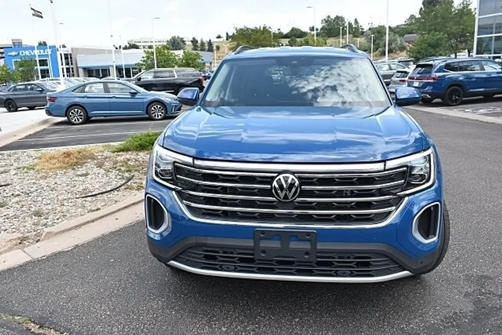 2025 Volkswagen Atlas SE Technology photo 1