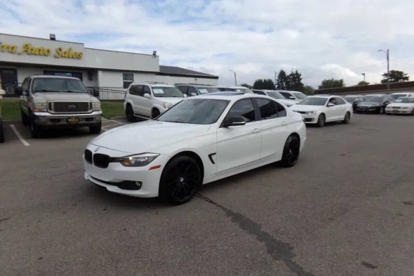 2015 Bmw 320i xDrive Sedan SA photo 1