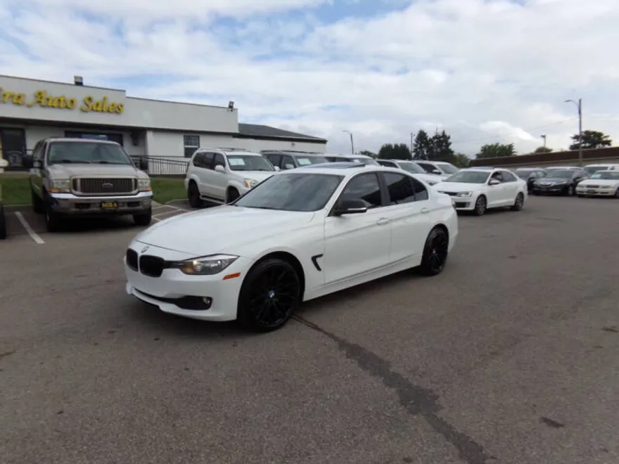 2015 Bmw 320i xDrive Sedan SA photo 1