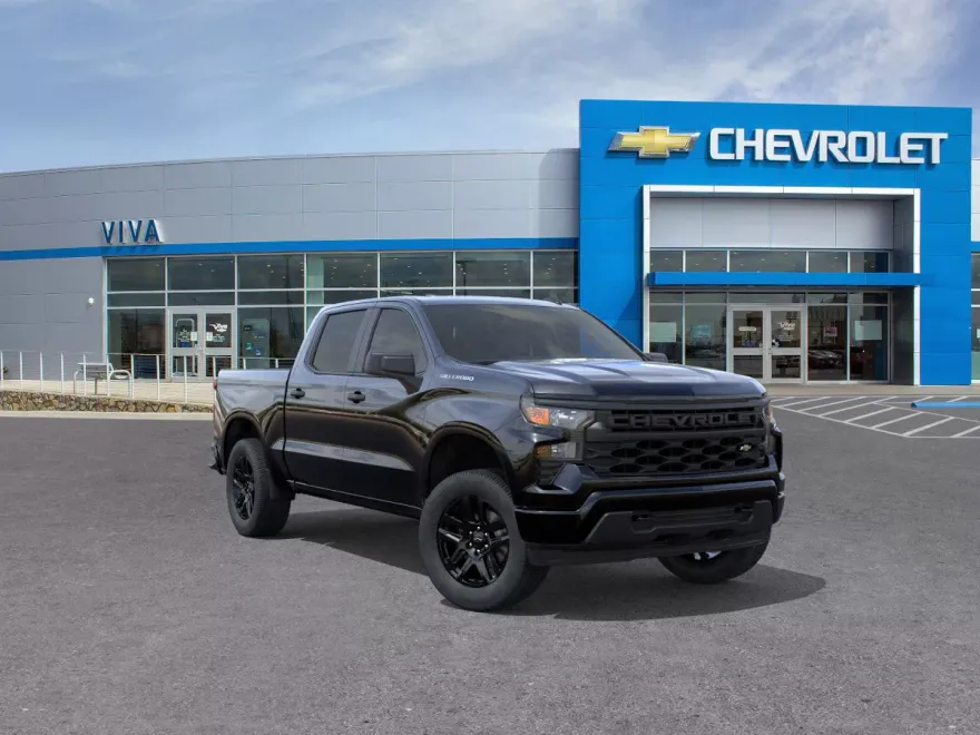 2026 Chevrolet Silverado 1500 Custom photo 1