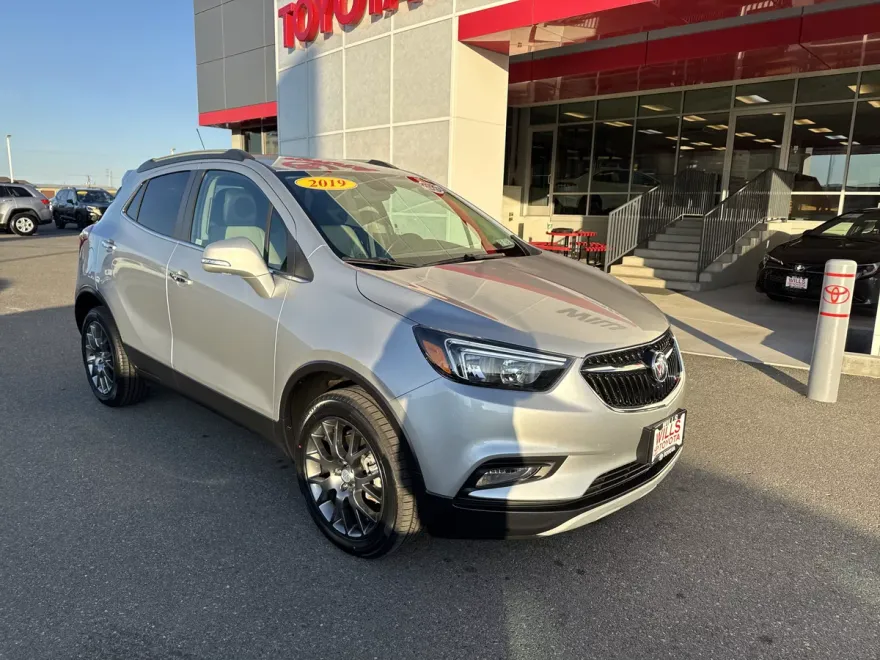 2019 Buick Encore Sport Touring photo 1