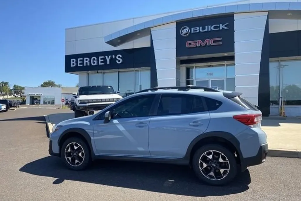 2019 Subaru Crosstrek 2.0i Premium photo 1