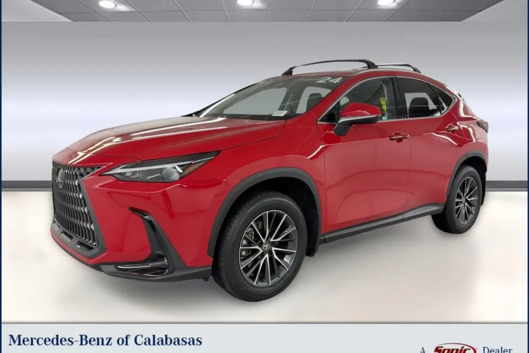 2024 Lexus NX 350h photo 1