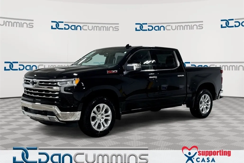 2023 Chevrolet Silverado 1500 LTZ photo 1