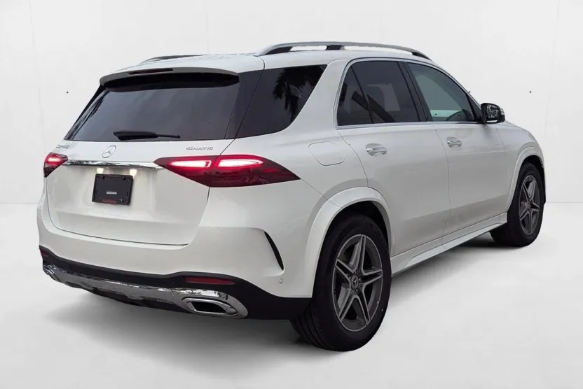 2026 Mercedes Benz GLE 450 4MATIC photo 1