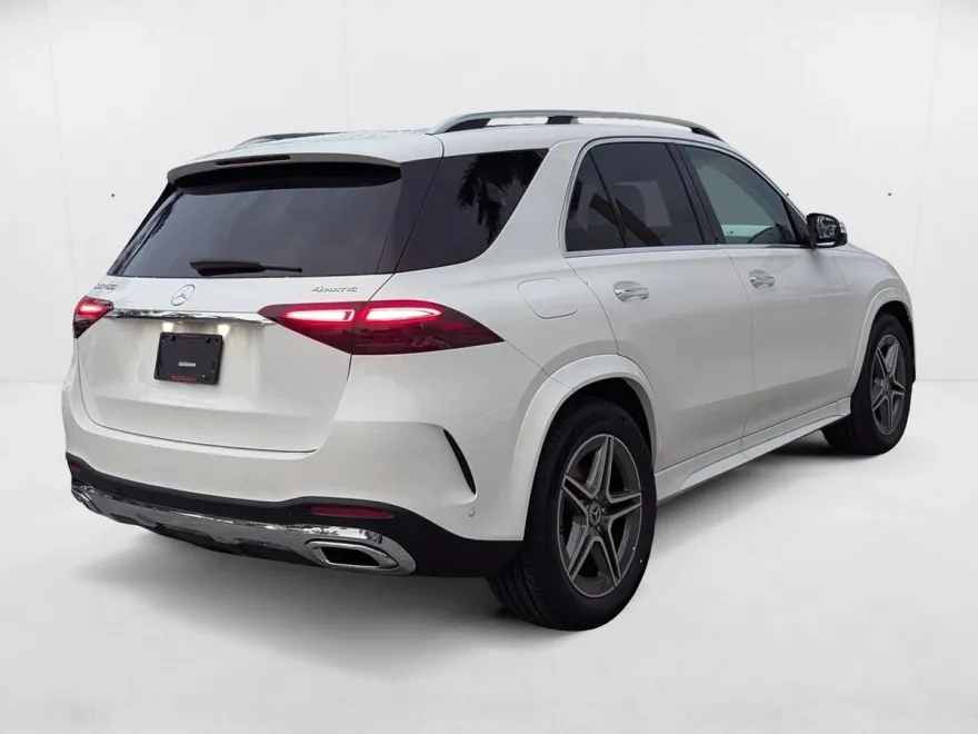 2026 Mercedes Benz GLE 450 4MATIC photo 1