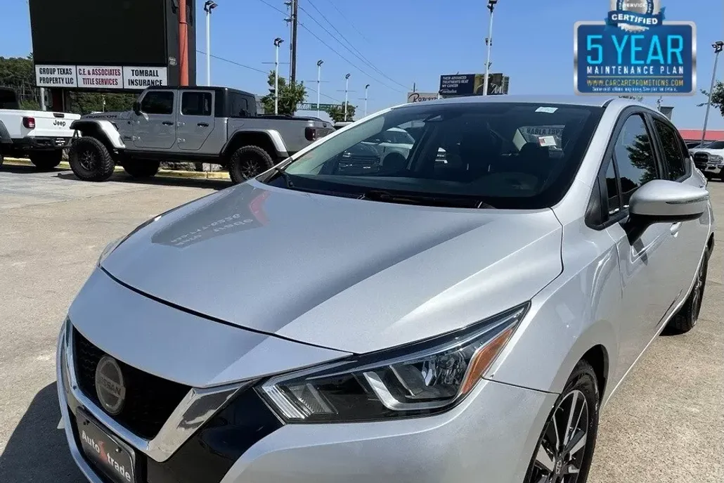 2021 Nissan Versa 1.6 SV photo 1