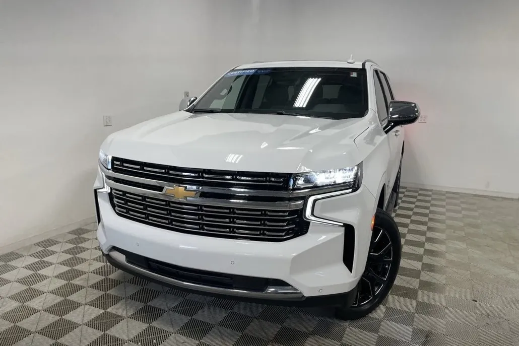 2023 Chevrolet Tahoe Premier photo 1