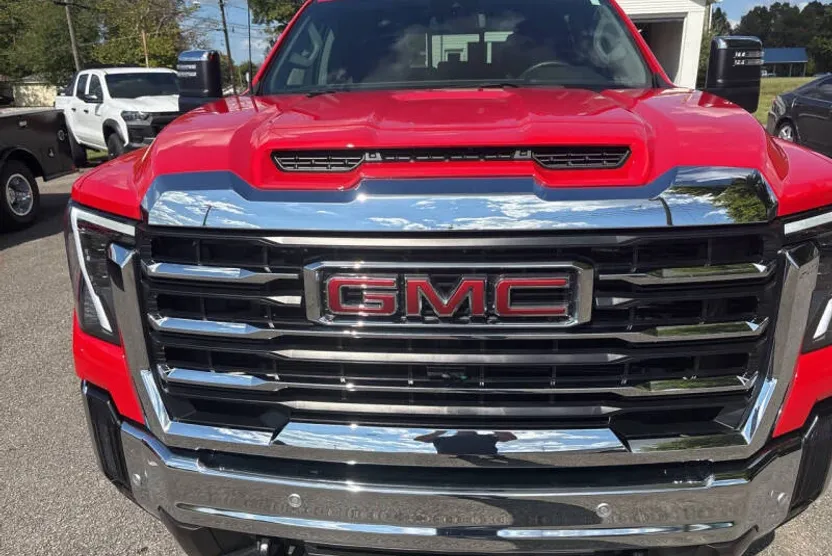 2024 Gmc Sierra HD SLT photo 1