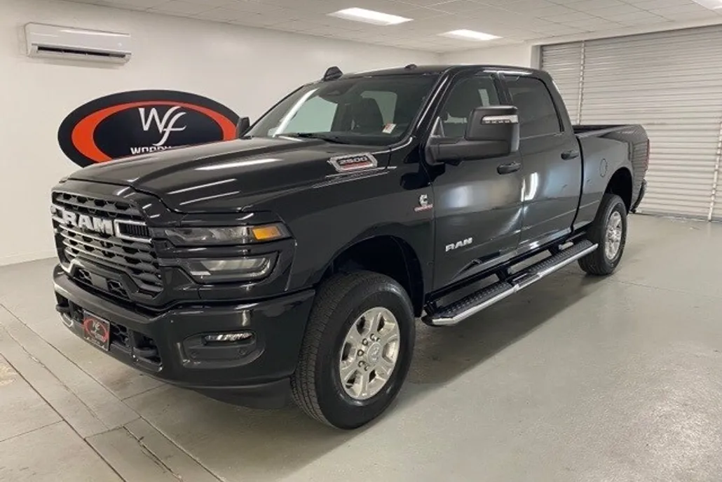 2025 Ram 2500 Big Horn photo 1