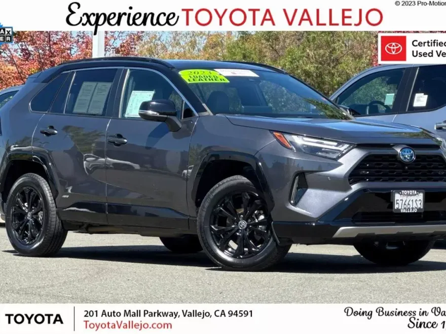 2023 Toyota RAV4 XSE photo 1
