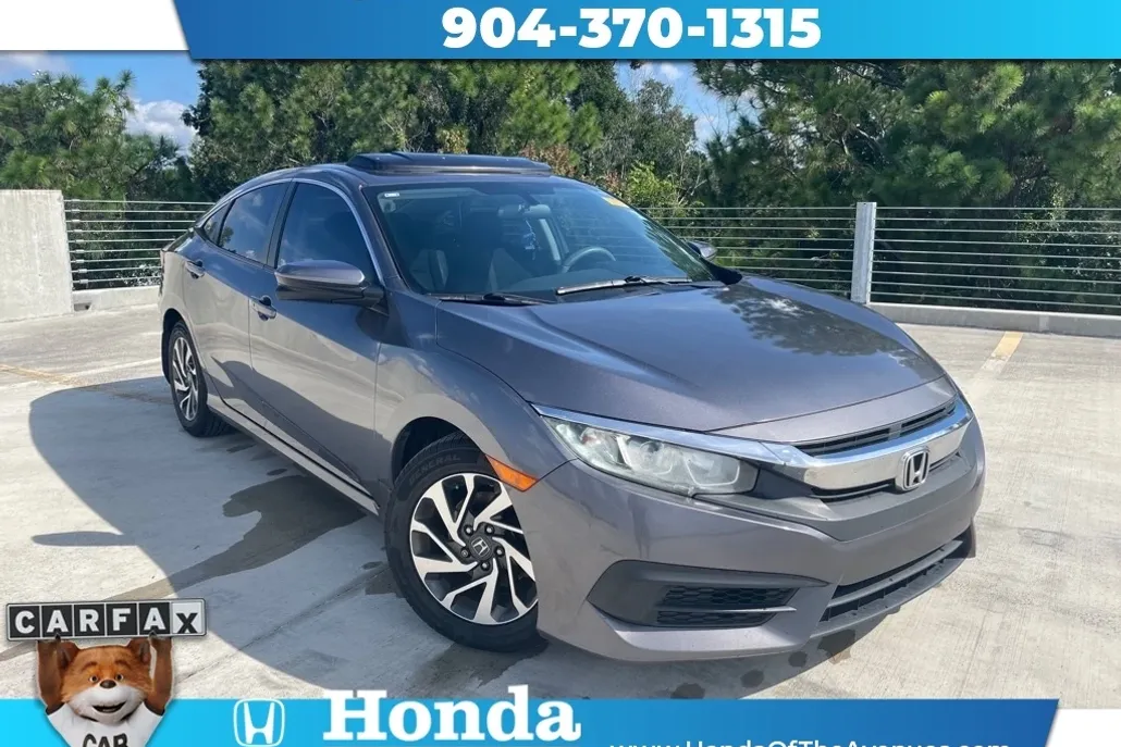 2018 Honda Civic EX photo 1