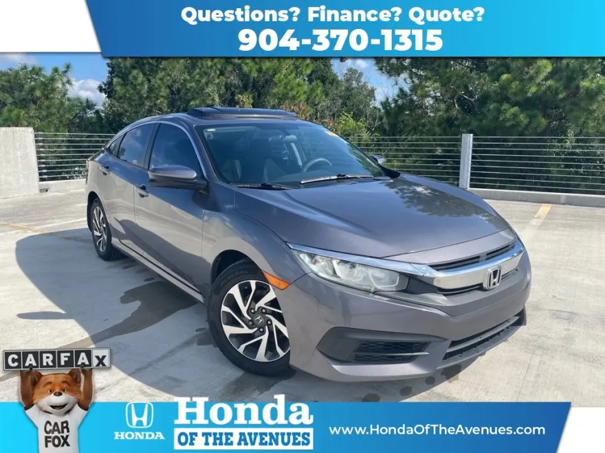 2018 Honda Civic EX photo 1