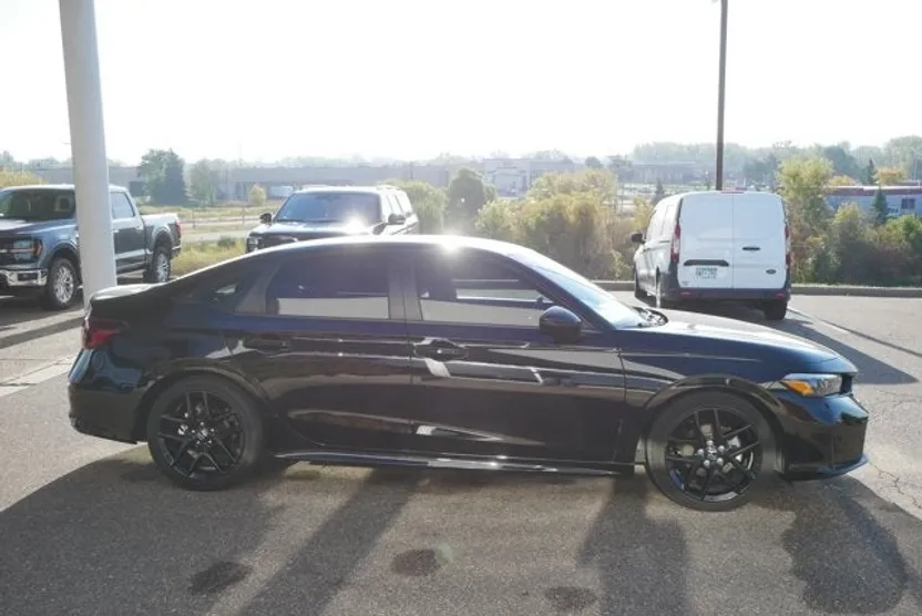 2025 Honda Civic Sport photo 1