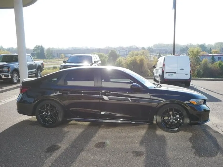 2025 Honda Civic Sport photo 1