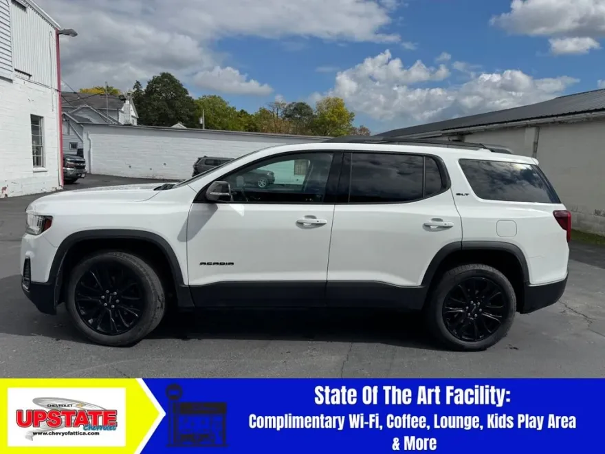 2023 Gmc Acadia SLT photo 1