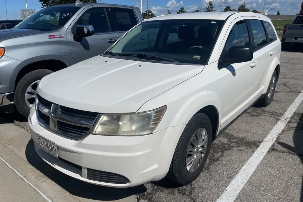2009 Dodge Journey SE photo 1