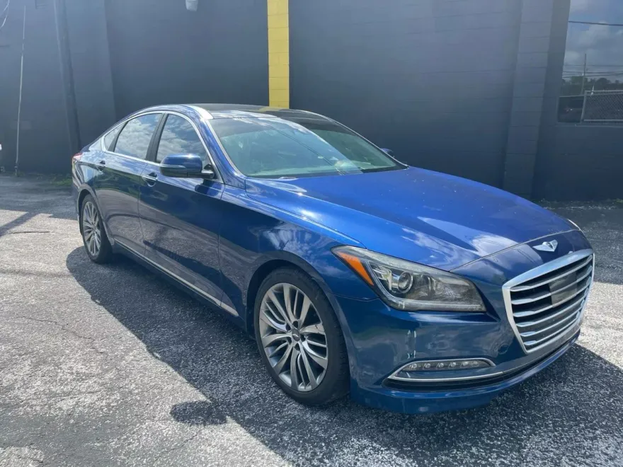 2015 Hyundai Genesis 5.0 photo 1