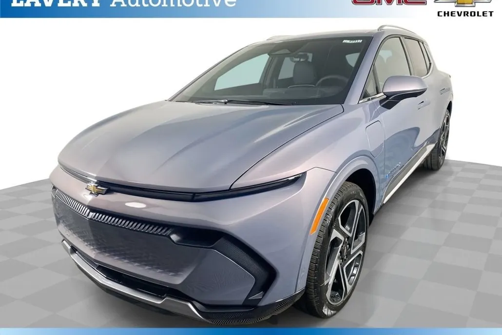 2025 Chevrolet Equinox LT photo 1