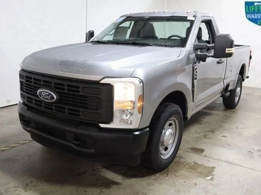 2024 Ford F-350 XL photo 1