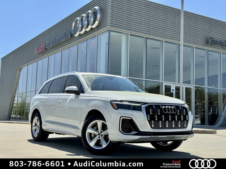 2025 Audi Q7 55 Premium photo 1