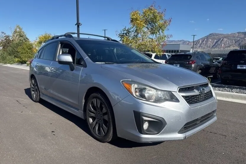 2012 Subaru Impreza 2.0i Sport Premium photo 1