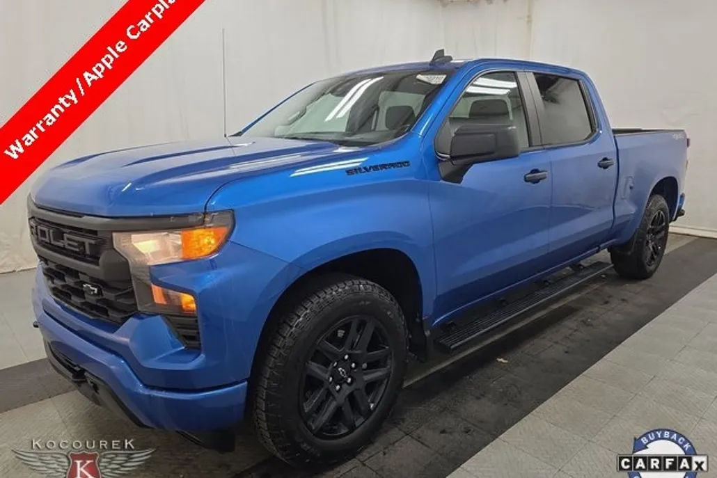 2023 Chevrolet Silverado 1500 Custom photo 1