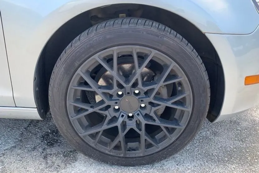 2013 Volkswagen Golf 2.5L photo 1