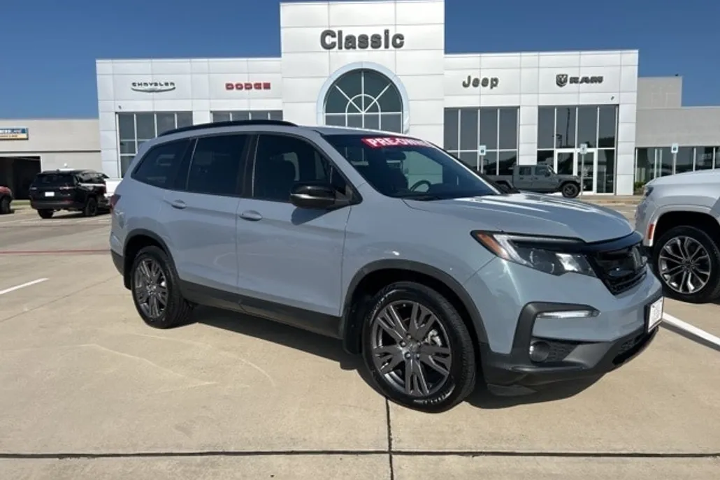 2022 Honda Pilot Sport photo 1